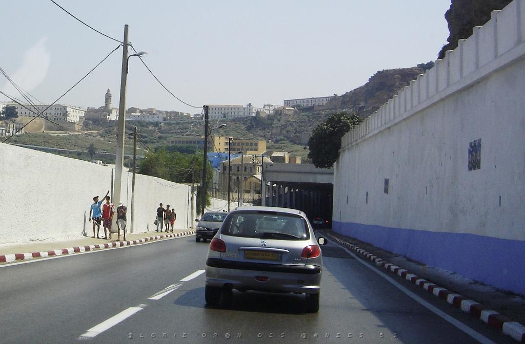 ORAN 2007 JUILLET 07 DE KEBIR A PLACE D ARMES-ARRIVEE QUARTIER SIDI HOUARI EX MARINE.jpg